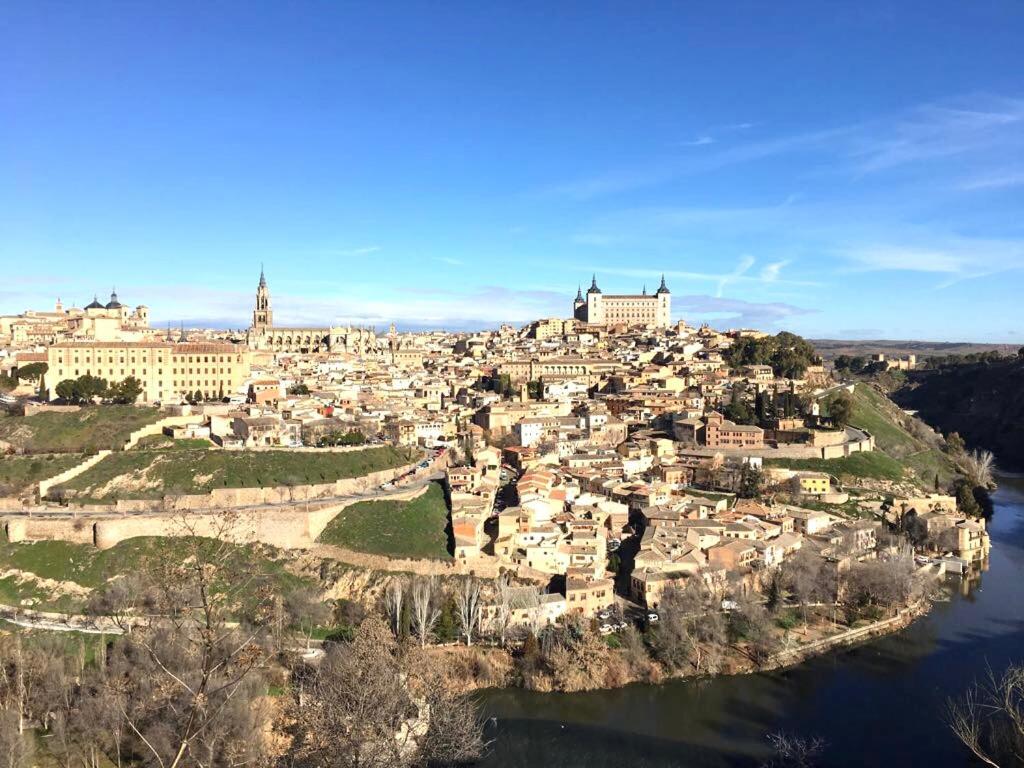 ~Golden~ Unique Place In A Historic S.Xvi Building Toledo Buitenkant foto